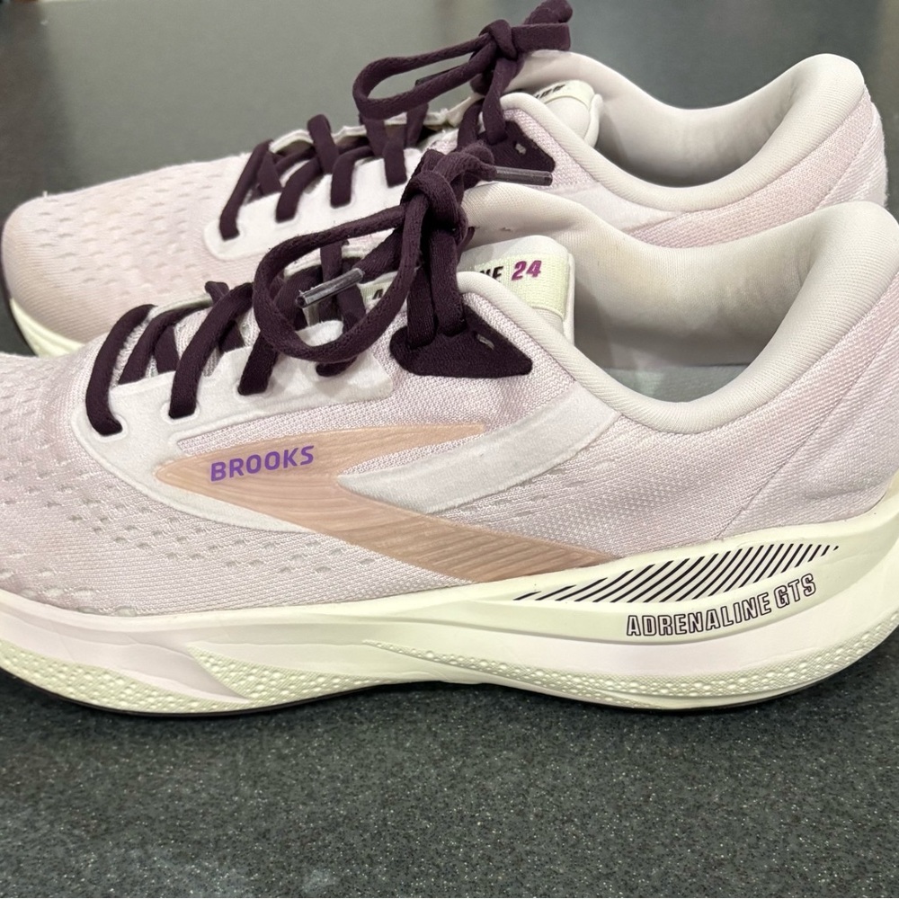 Brooks Women's Adrenaline 24 GTS Shoes - Light Pink and Dark Burgundy accent. - Picture 2 of 9